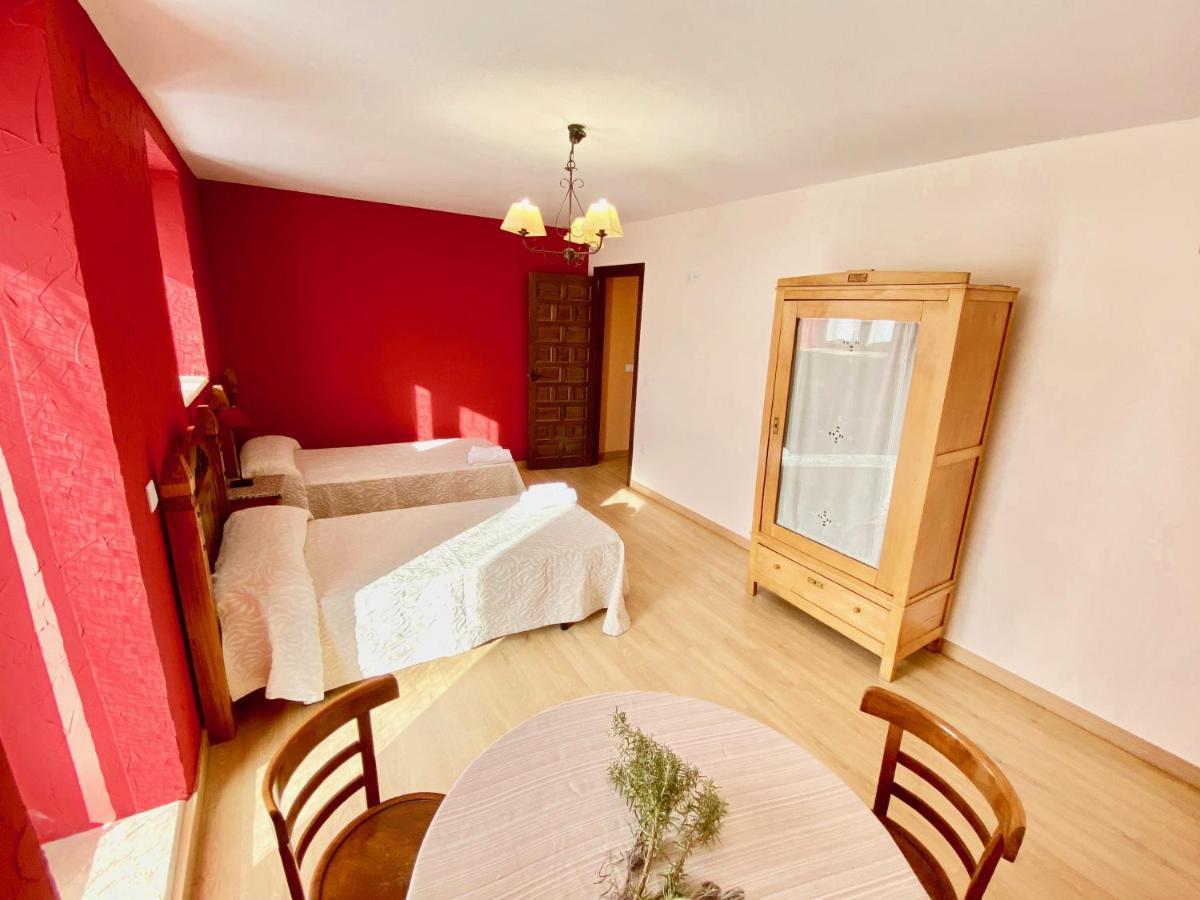 Hébergement de vacances La Parada De Jimena-casa Rustica Rodeada De Bodegas En