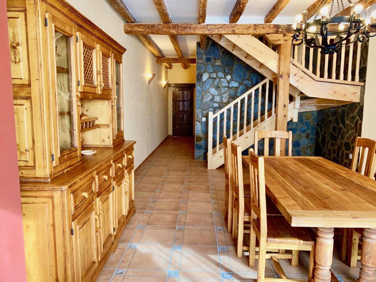 La Parada De Jimena-casa Rustica Rodeada De Bodegas En Hébergement de vacances